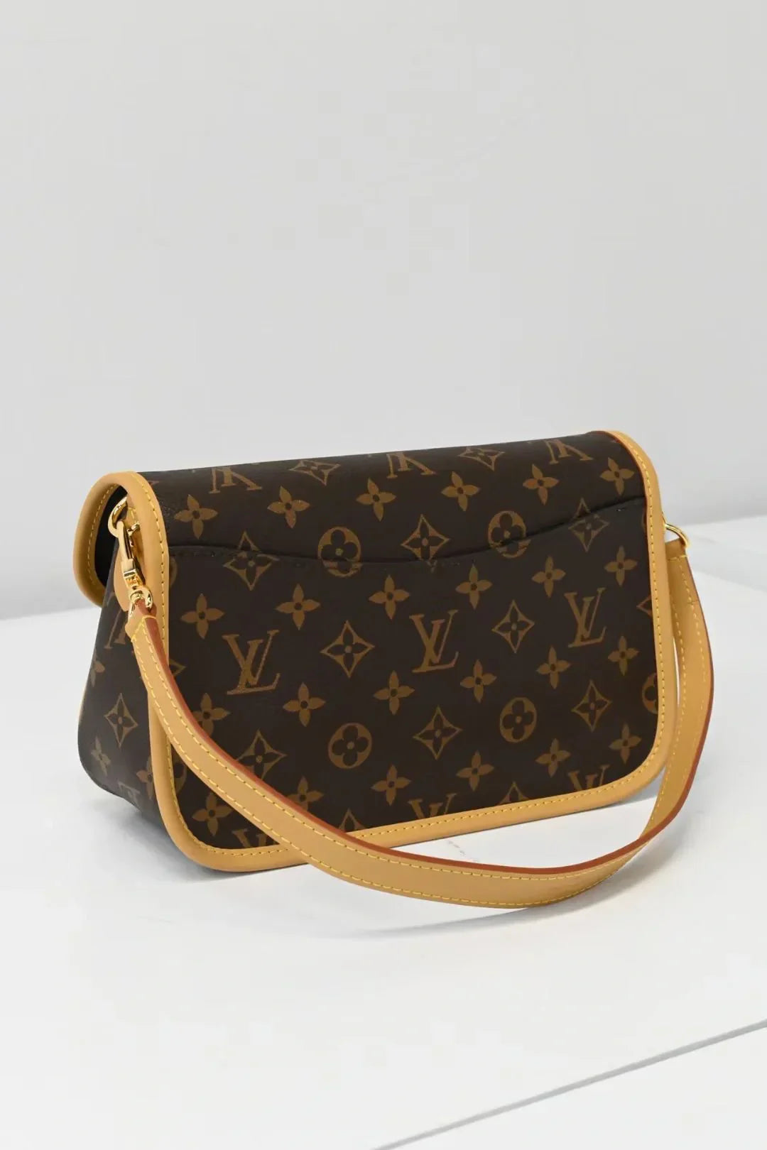 復古風格 Box 手提包