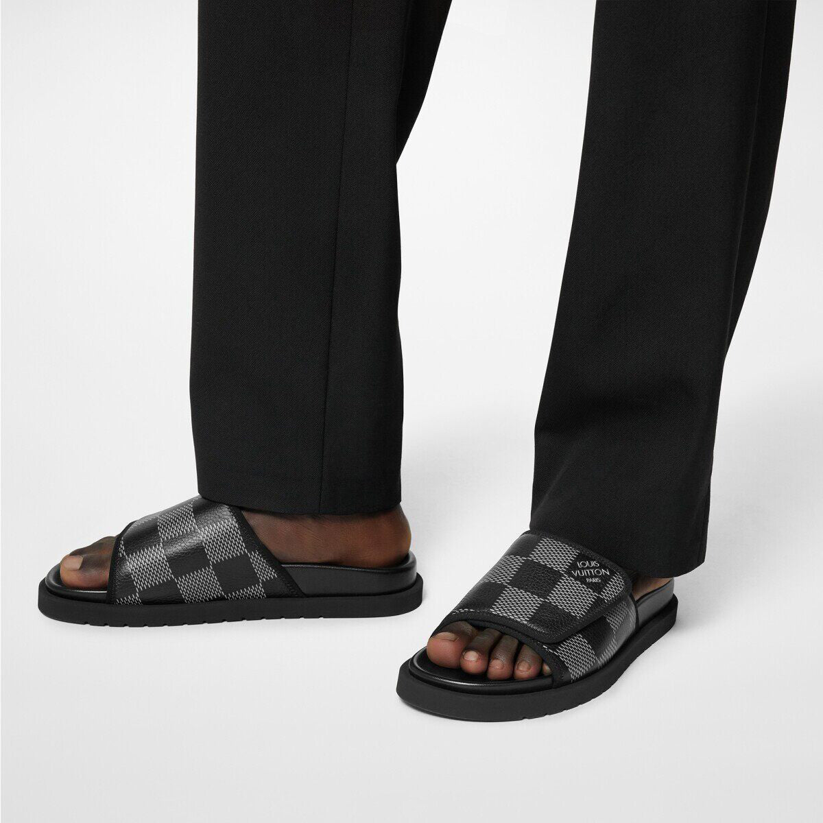 Luxury Checkerboard Slides, Perfect for Daily & Street Style