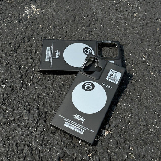 Eightball Black & White Streetwear Magsafe iPhone Case