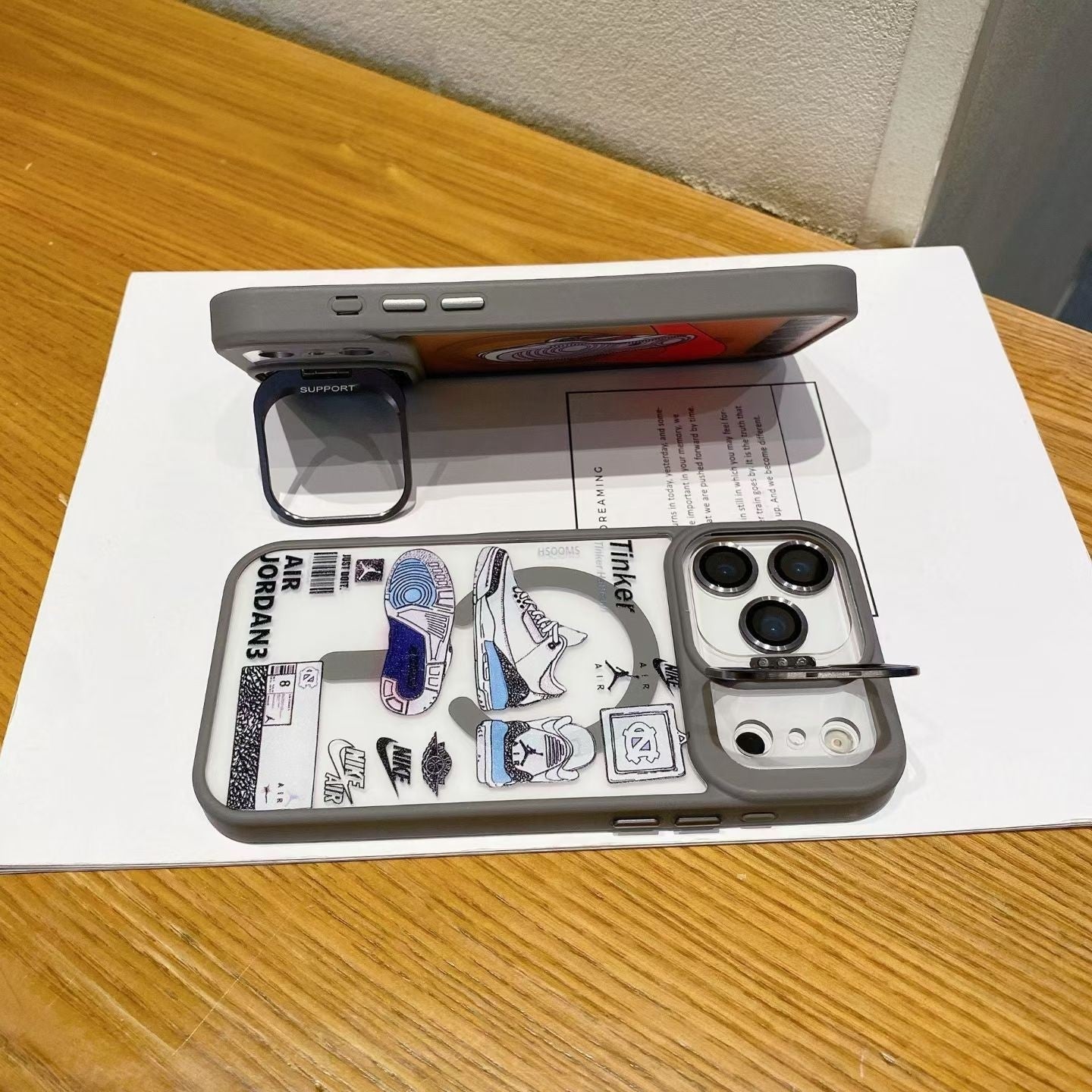 Sneakerhead MagSafe telefontok