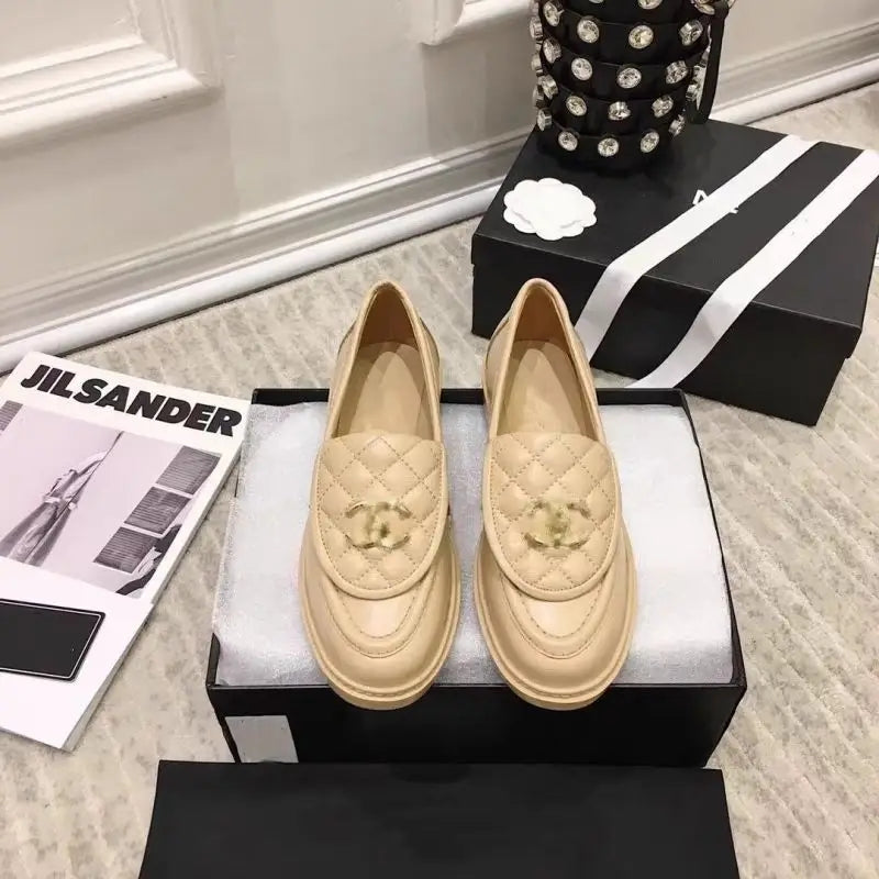 Klassieke gewatteerde leren loafers – elegantie en alledaags comfort