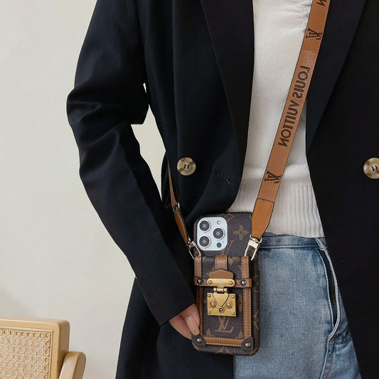 Θήκη για iPhone με αλυσίδα Lou GG Card Holder