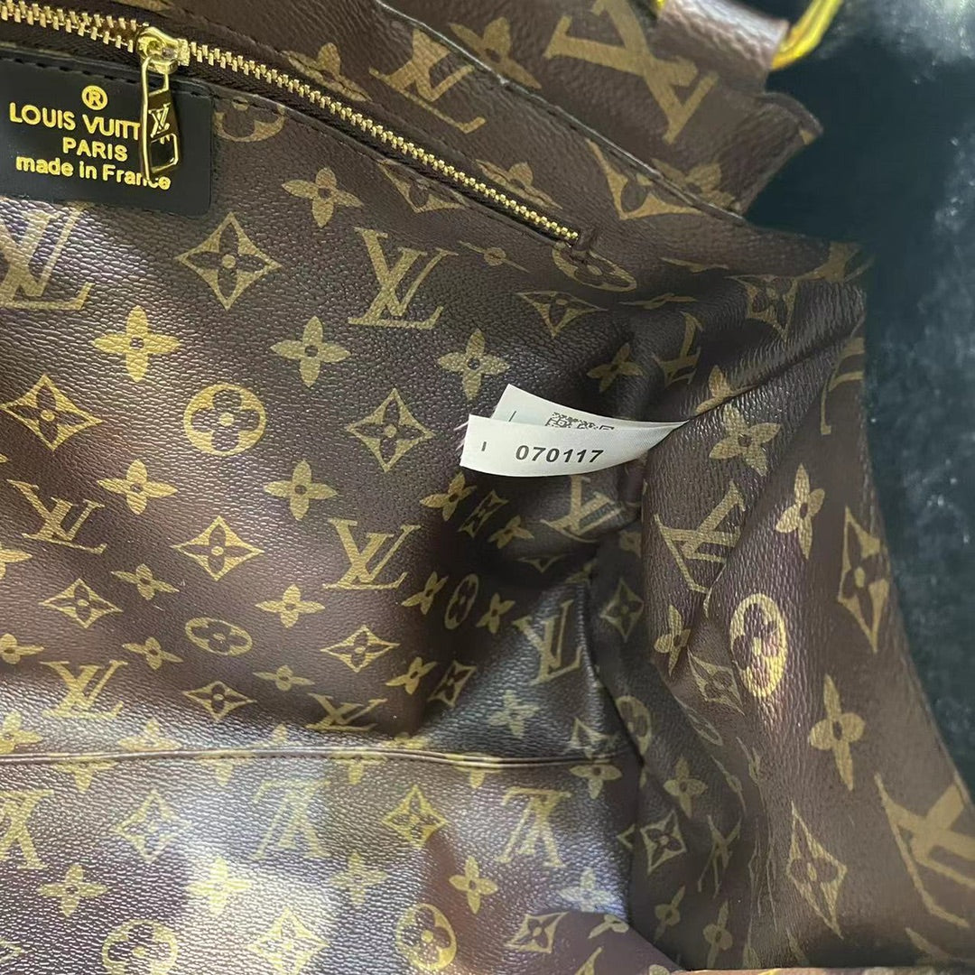 新着: トレンディなイット バッグ – ファッションの必需品