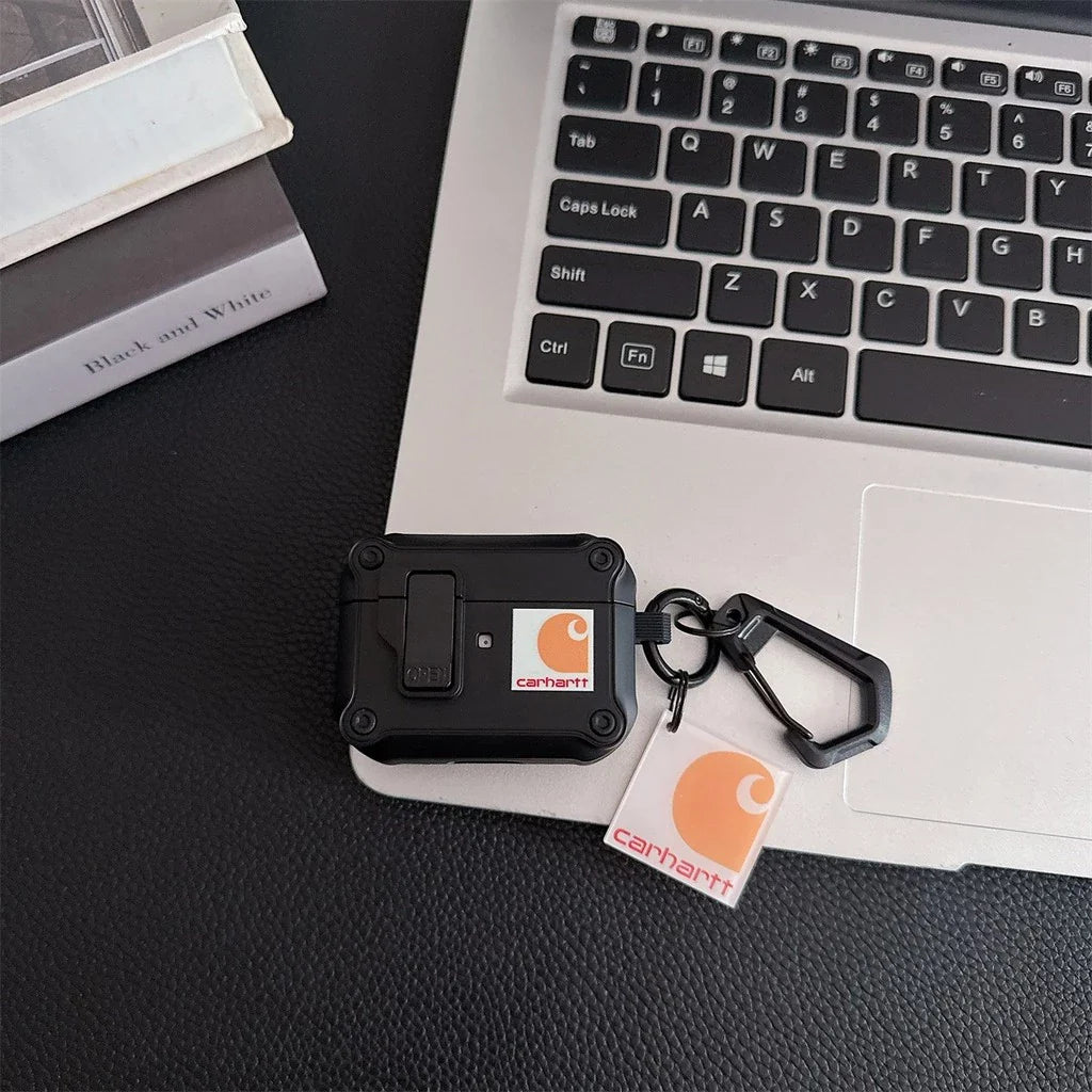 Robust AirPods-deksel med karabinkrok