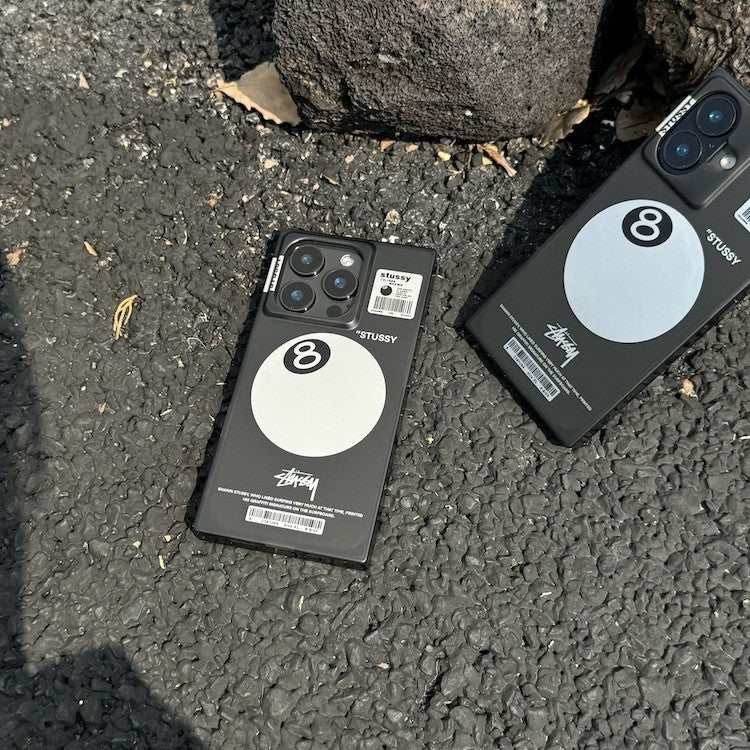 Eightball Black & White  Streetwear Magsafe iPhone Case