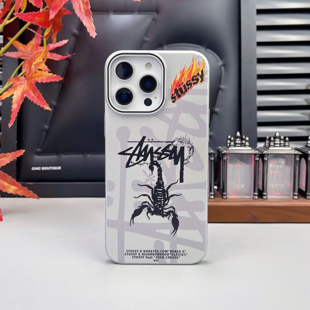 스트리트 아머 스트리트웨어 MagSafe iPhone 케이스