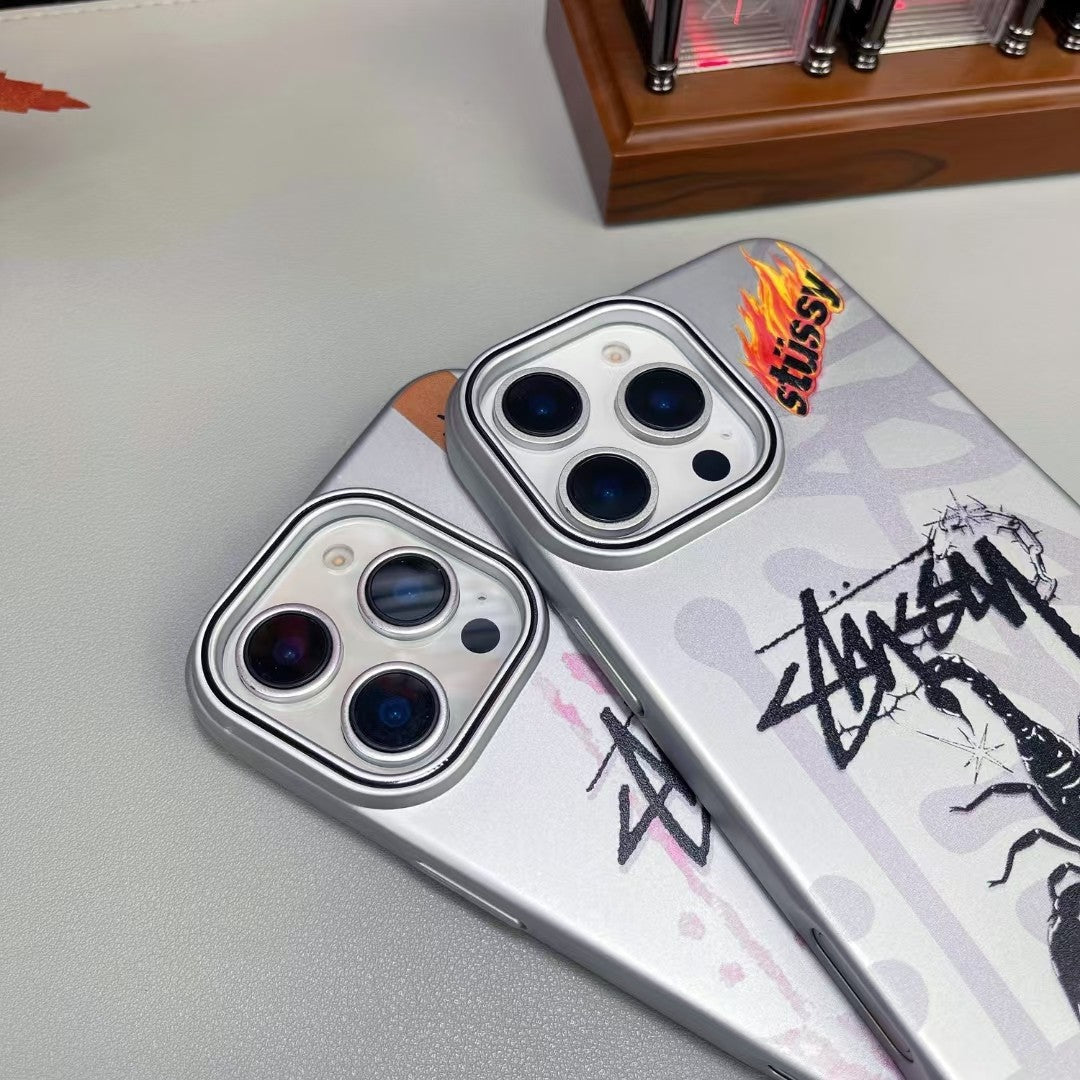 스트리트 아머 스트리트웨어 MagSafe iPhone 케이스