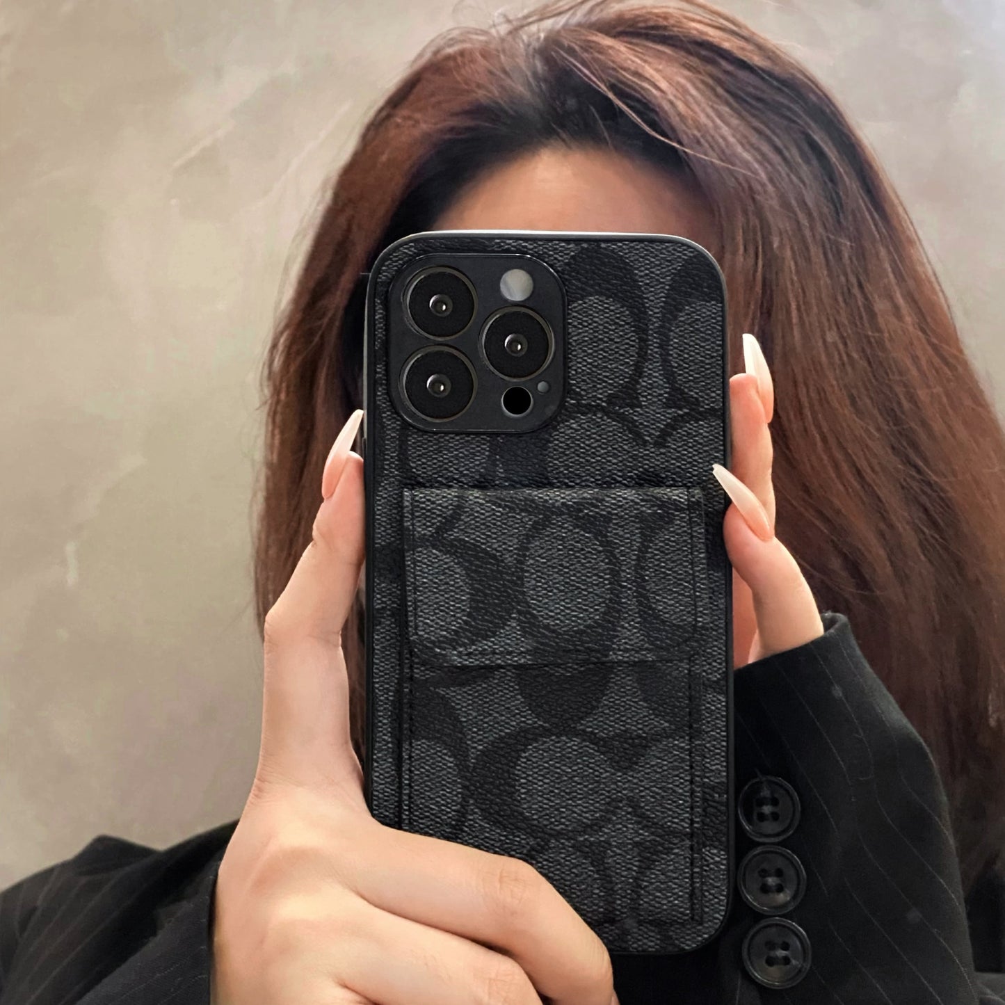 지갑이 달린 Coach iPhone 케이스 블랙-HP240513