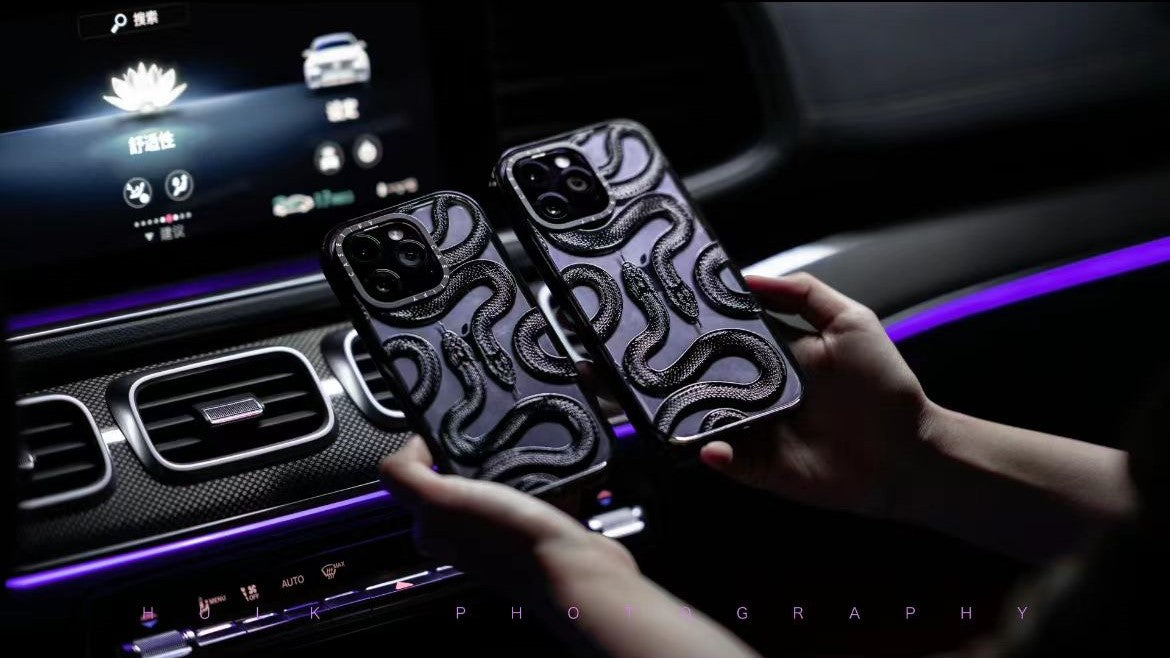 MUSTA KINGSNAKE iPHONE KOTELO