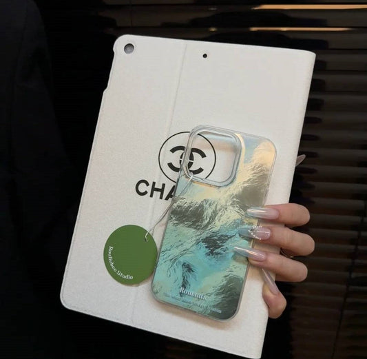 Capa para iPhone Glacier Blur Shell – Design iridescente estilo INS