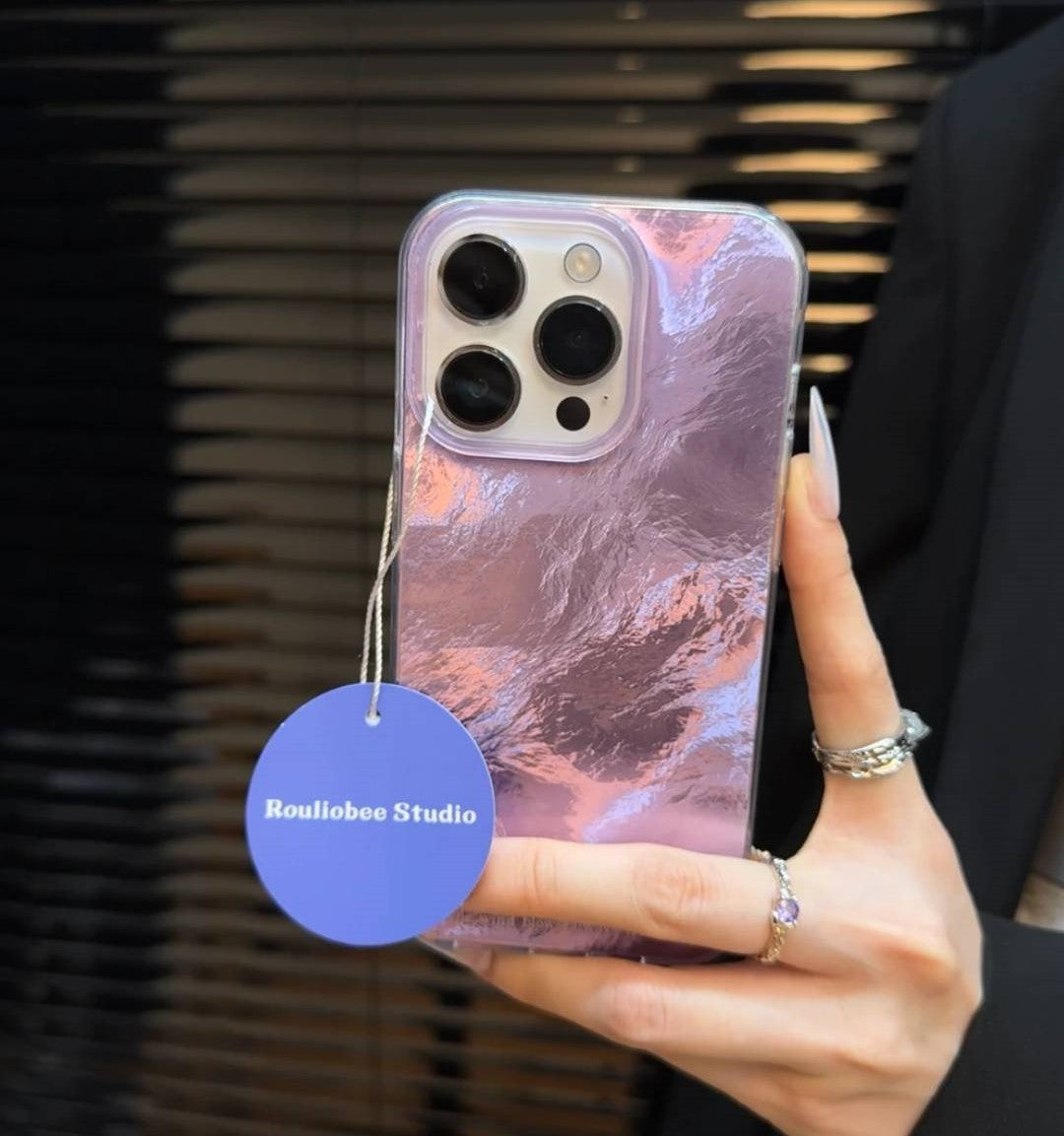 Glacier Blur Shell iPhone 케이스 – INS 스타일 무지개 빛깔의 디자인