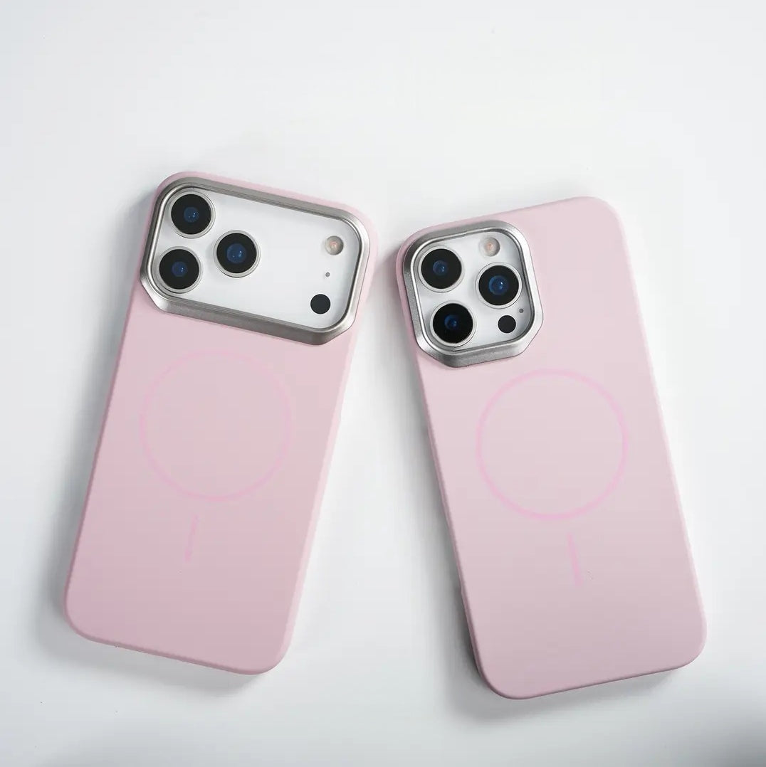 新款薄裸感磁性手機殼 08