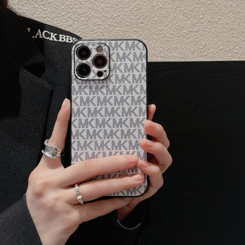 Custodia per iPhone in pelle MK