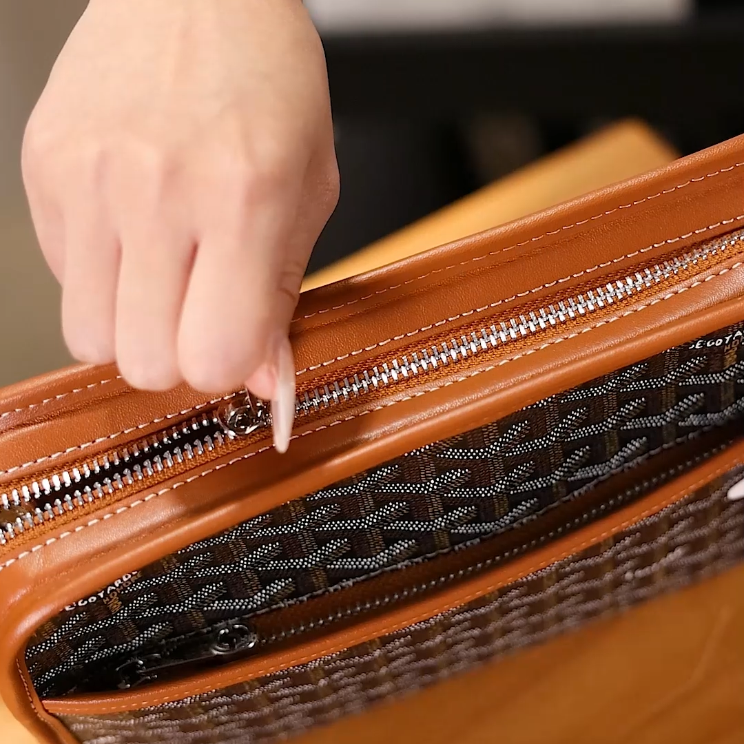 Luxury Pattern Wristlet Clutch — Zippered Designer Style Handbag with Detachable Strap