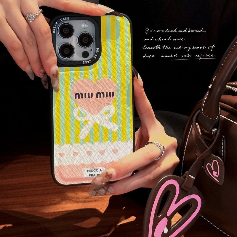 Miu Green & Custodia in pelle rosa per iPhone