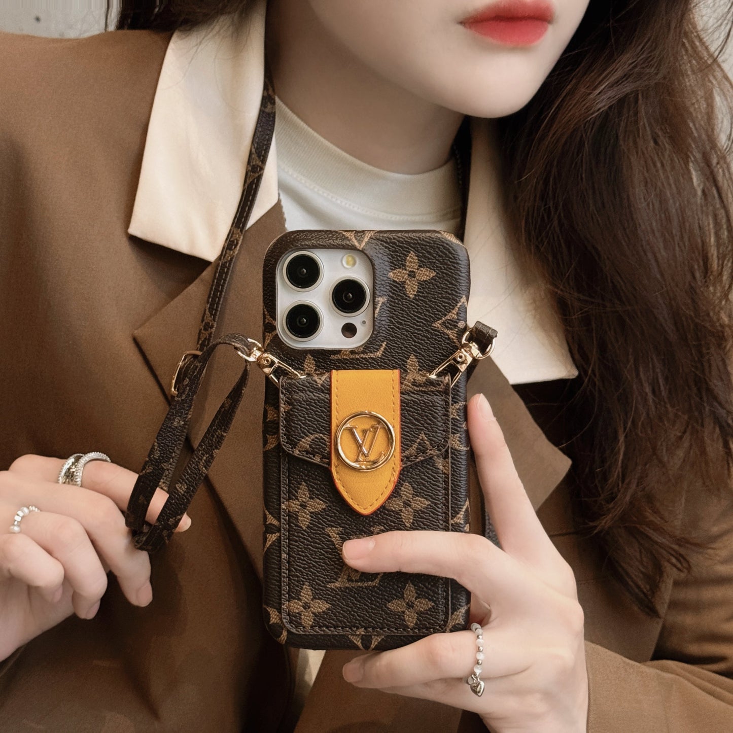 Lou Card Holder Chain iPhone-deksel