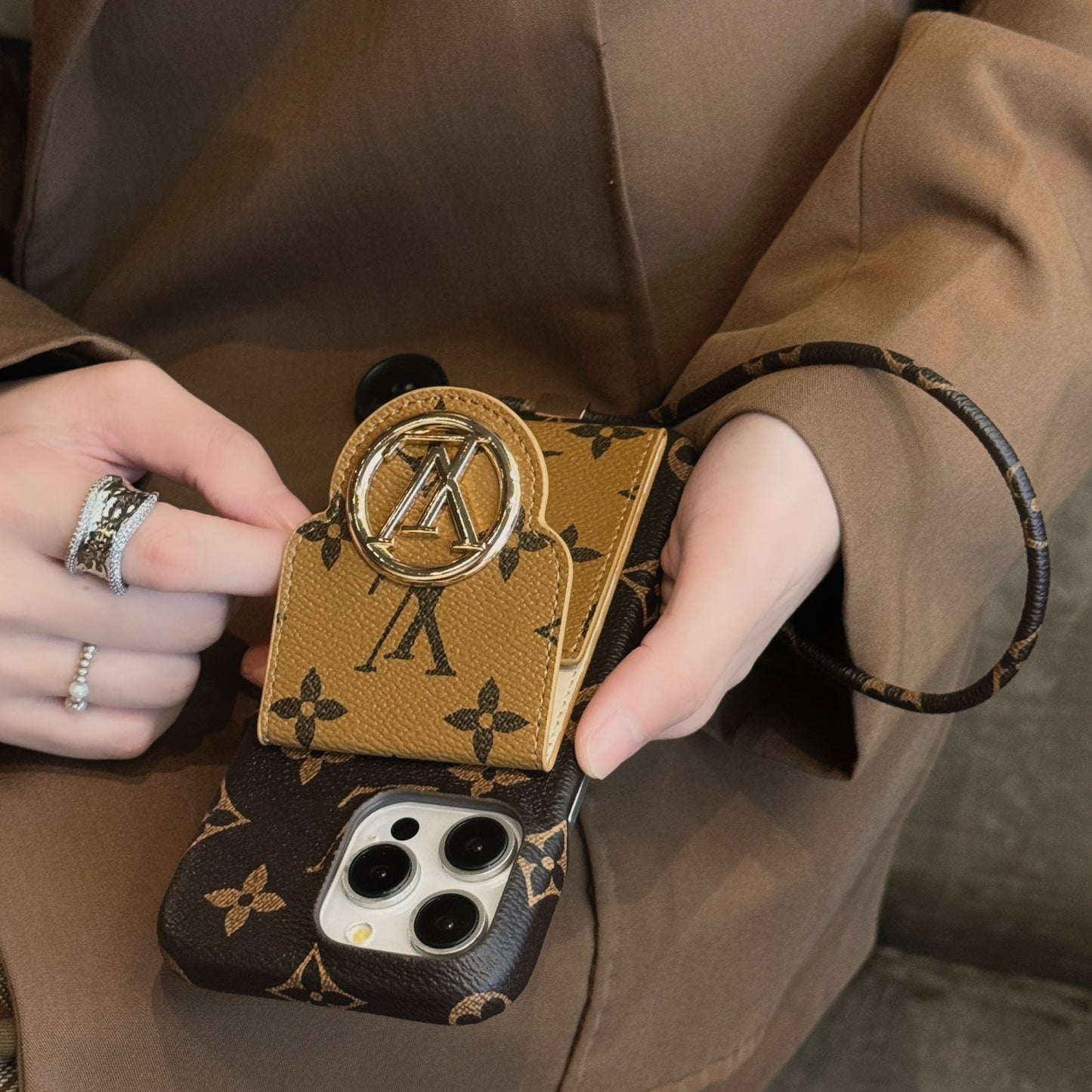 Lou Card Holder Chain iPhone etui