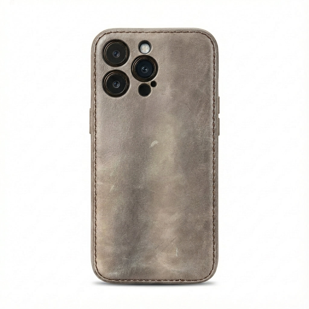 Funda para iPhone de cuero curtido vegetal hecha a mano de Kakavy - Edición Vintage Patina
