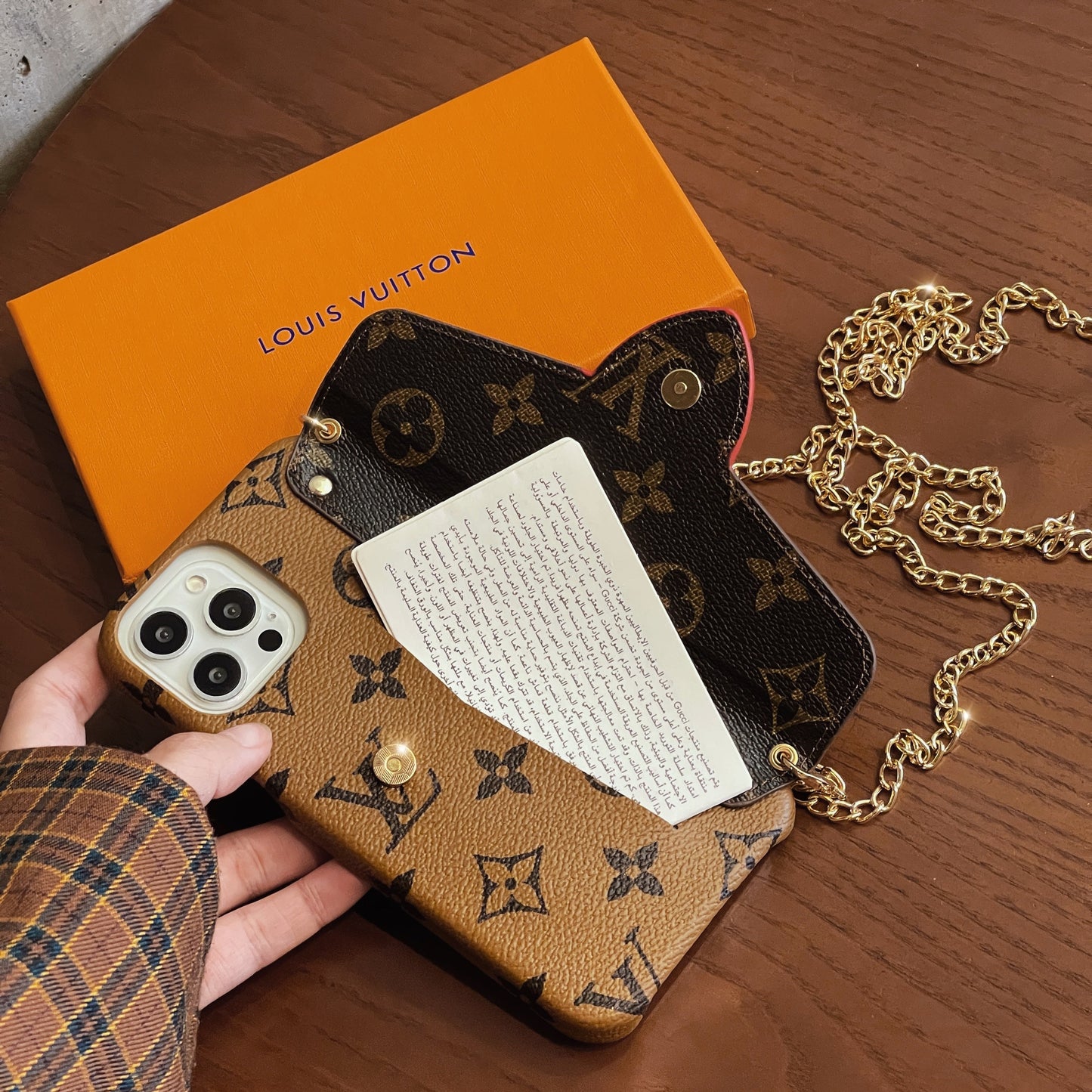 Funda y vinilo para iPhone Tarjetero Lou CrossBody