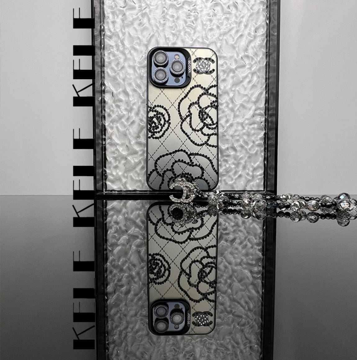 COQUE IPHONE INSPIRÉ CAMÉLIA AU DESIGN UNIQUE