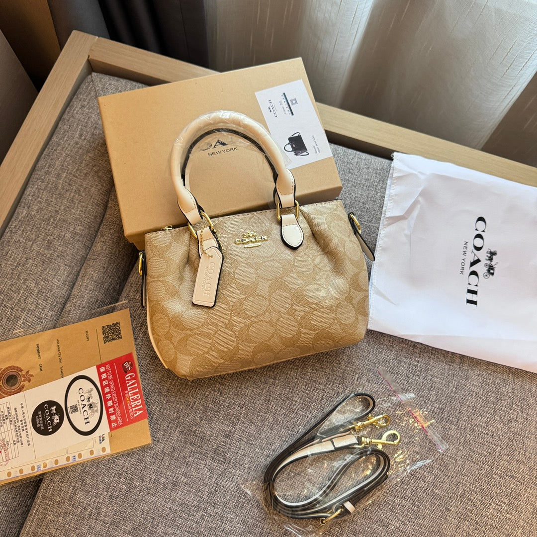 精雕細琢：奢華觸感的皮革手提包