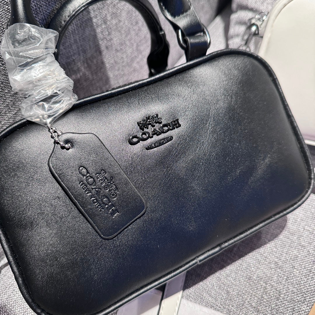 優雅皮革手袋：輕奢氣息