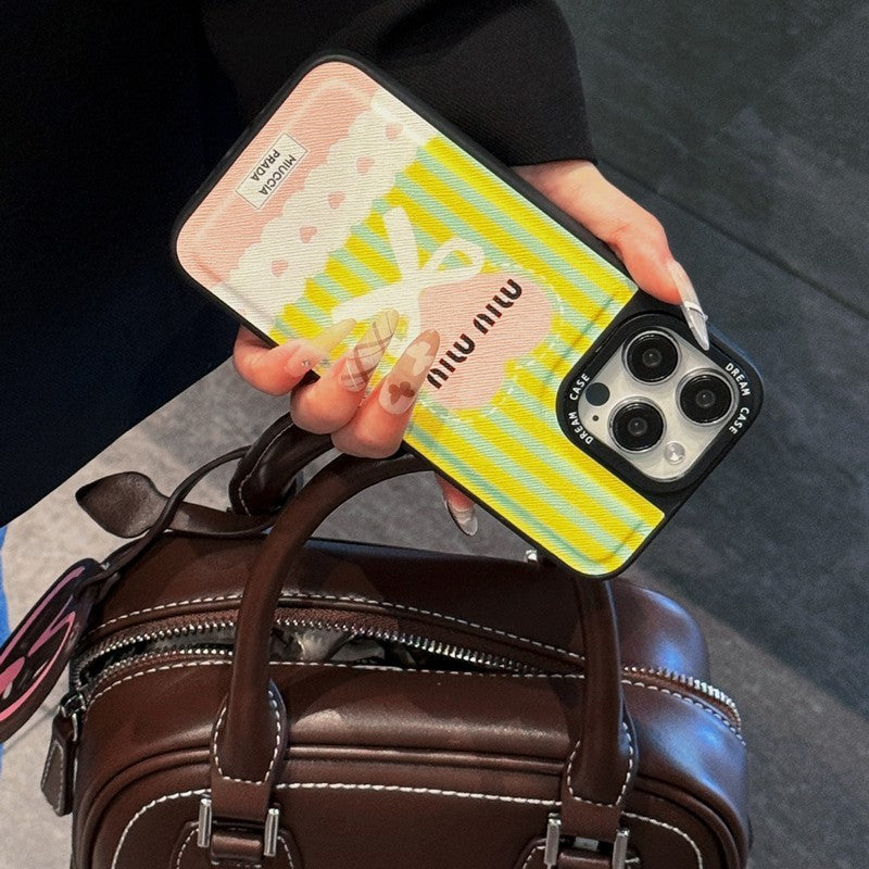 Miu Green & Custodia in pelle rosa per iPhone