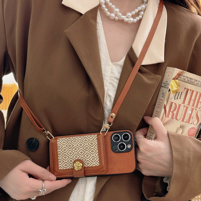 CC 카멜리아 크로스바디 아이폰 케이스