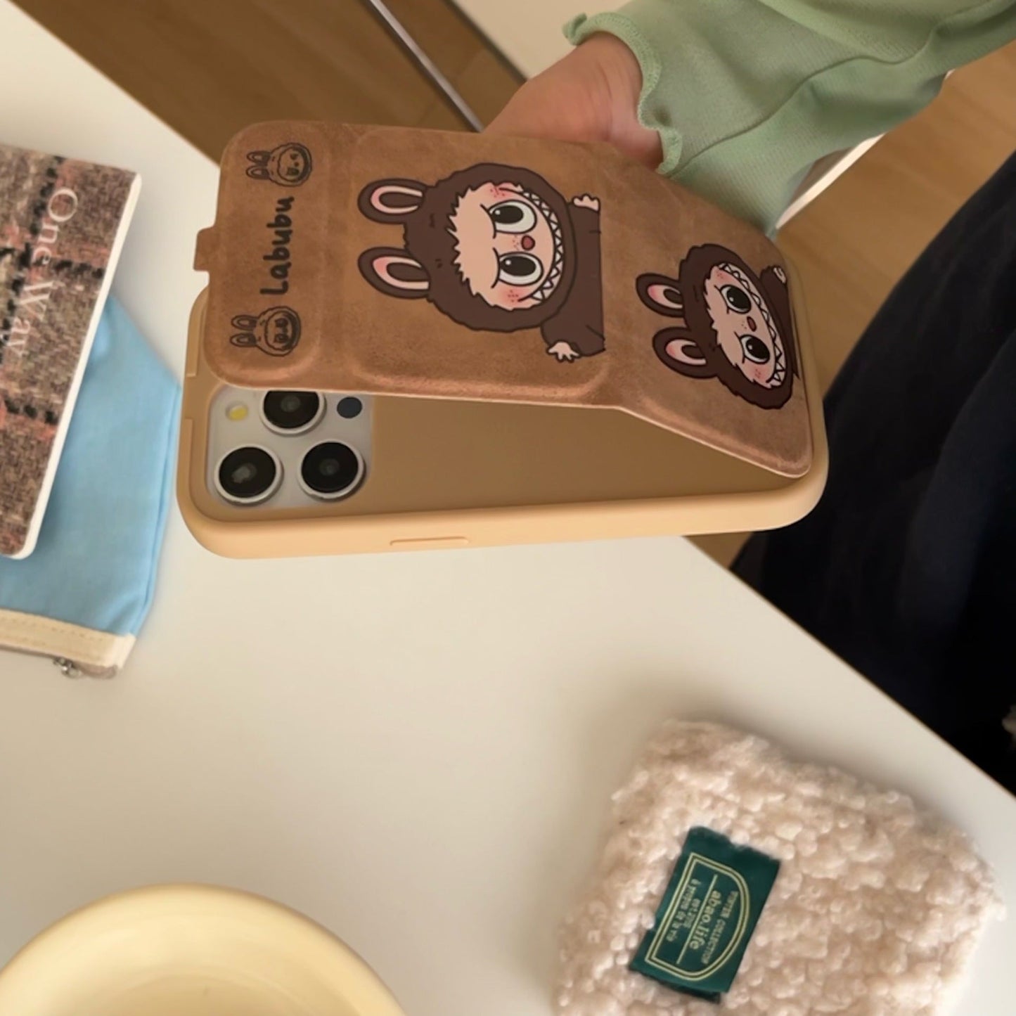 Capa para iPhone Labubu Bundle