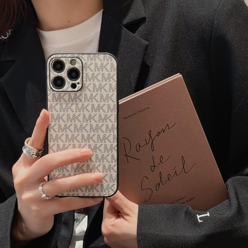 Custodia per iPhone in pelle MK