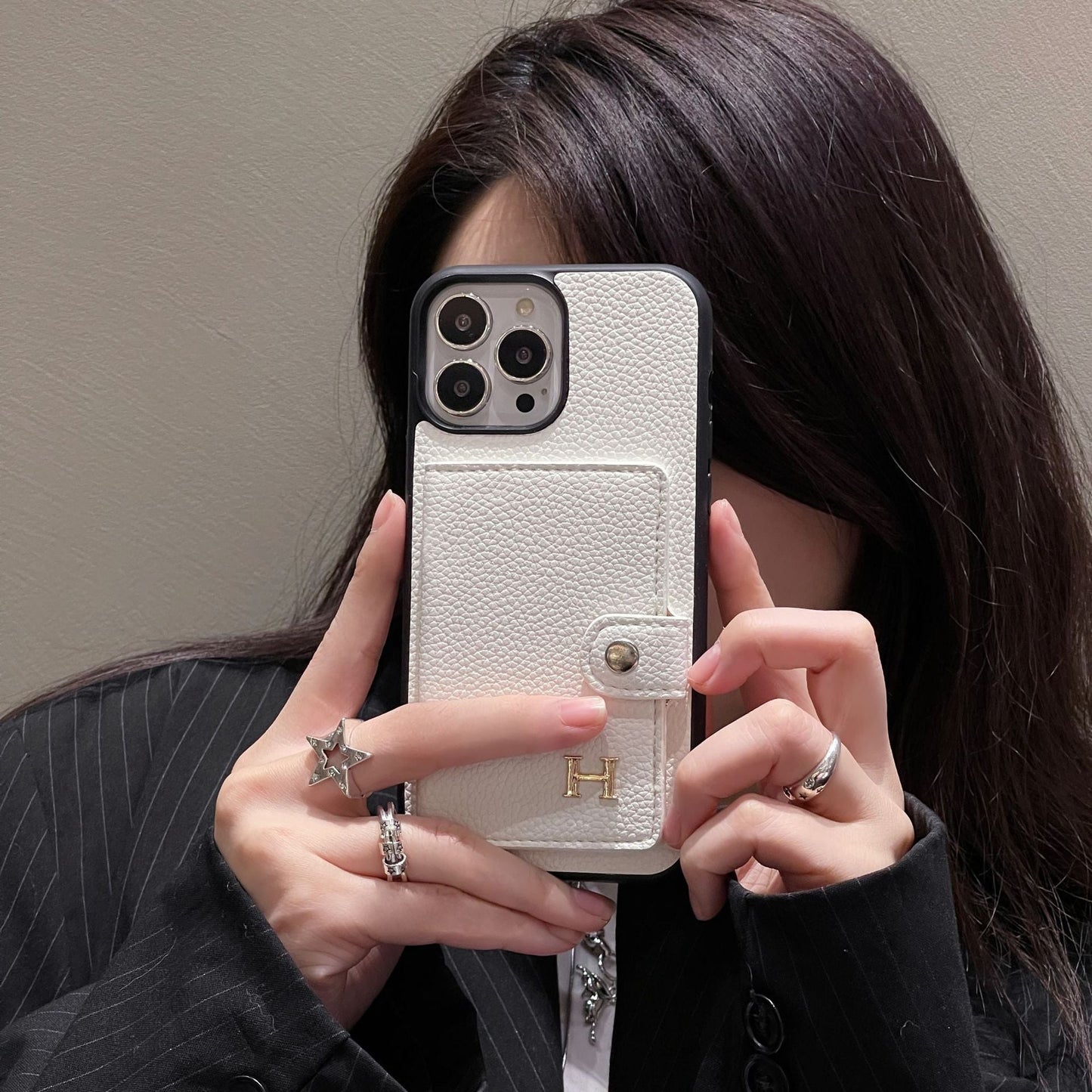 H Kožený držák karet na iPhone