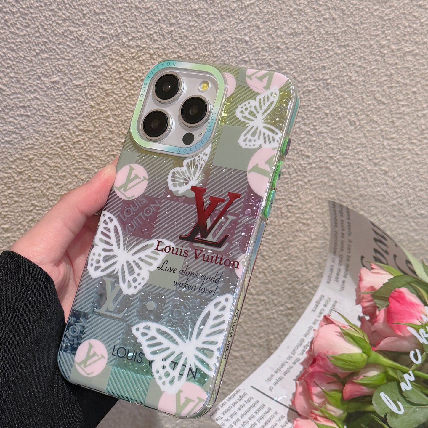 Lou Coque et skin iPhone