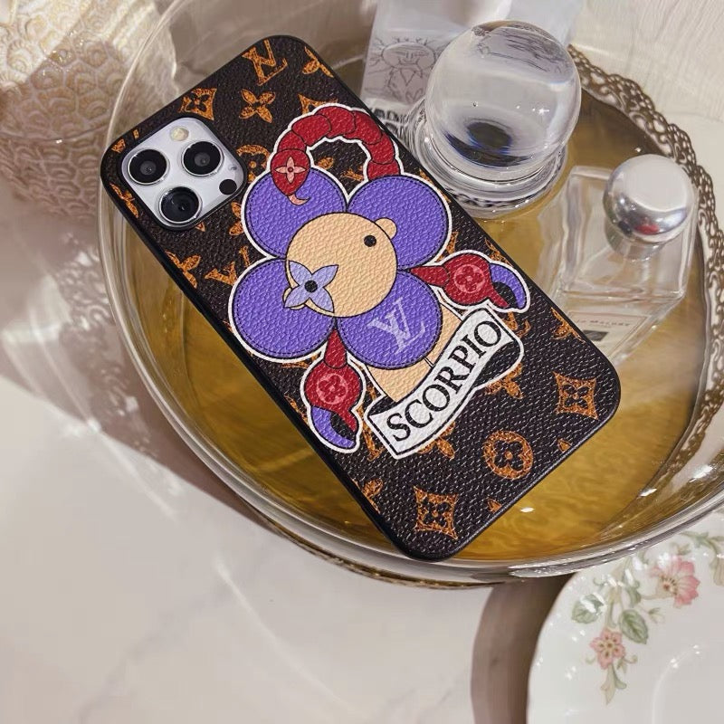 Custodia per iPhone dipinta Scorpio Love realizzata su misura