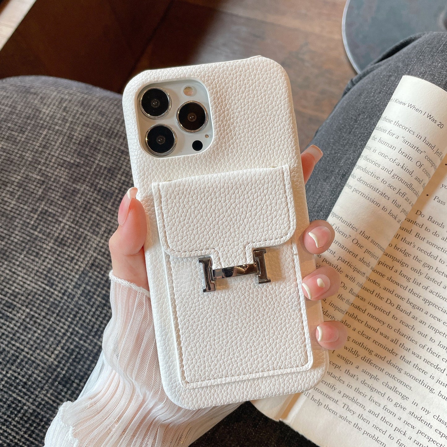 Kožené pouzdro na iPhone H Card Holder