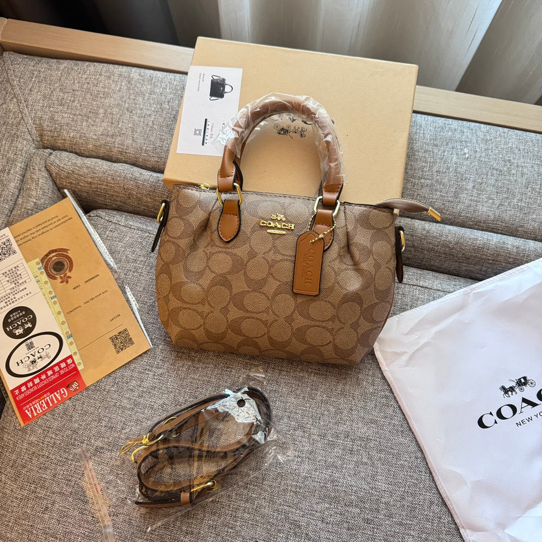 精雕細琢：奢華觸感的皮革手提包