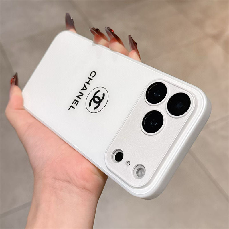 Classic Minimalist Luxe iPhone Case – White Gloss Edition