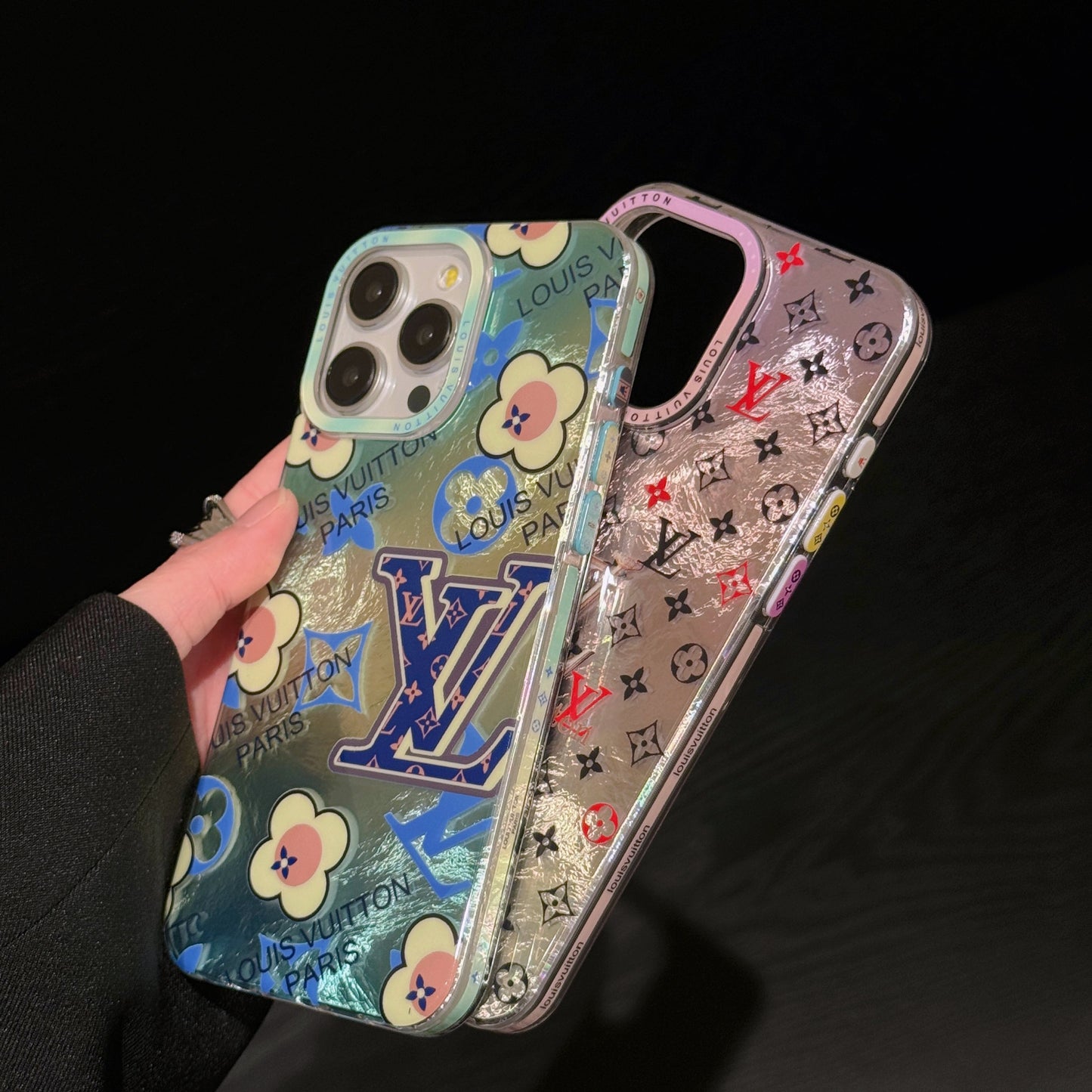 Lou Coque et skin iPhone