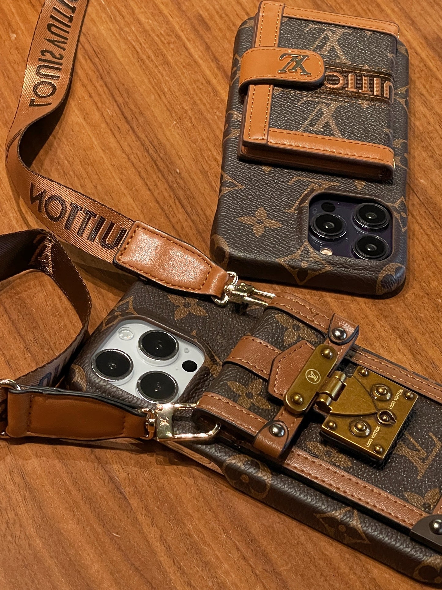 Lou Card Holder Chain iPhone etui