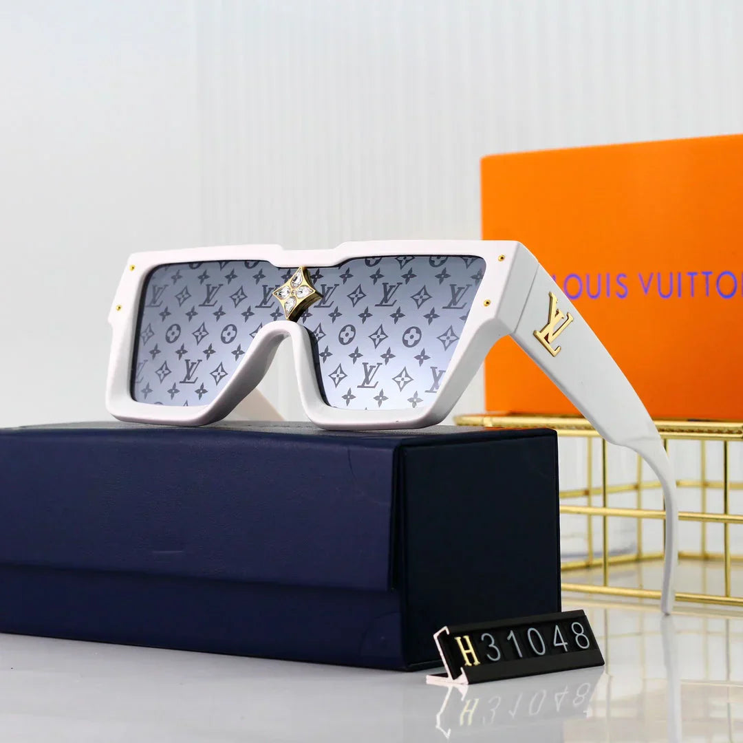 DIVATOS NAPSZEMÜVEG H31048