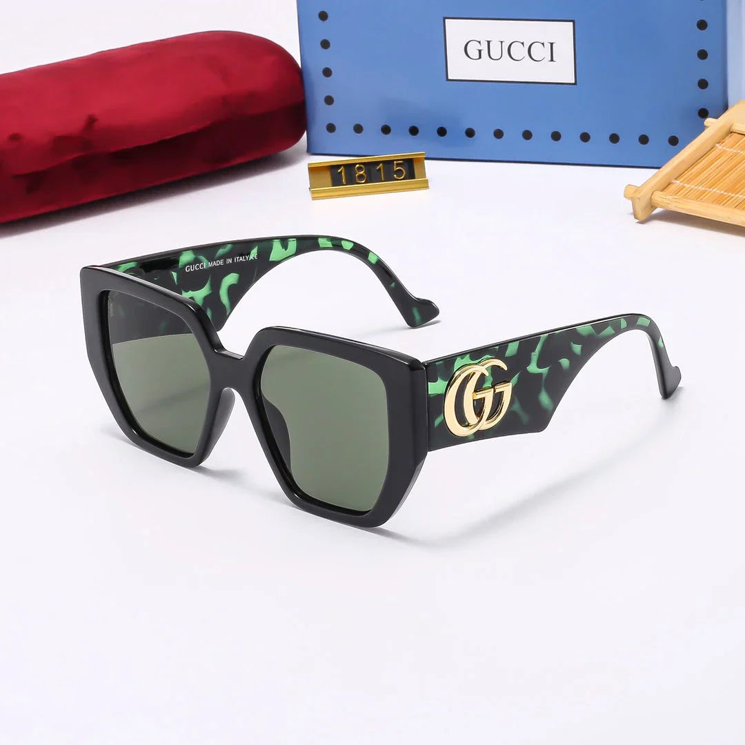 SZÖVEGKERETES NAPSZEMÜVEG 1815