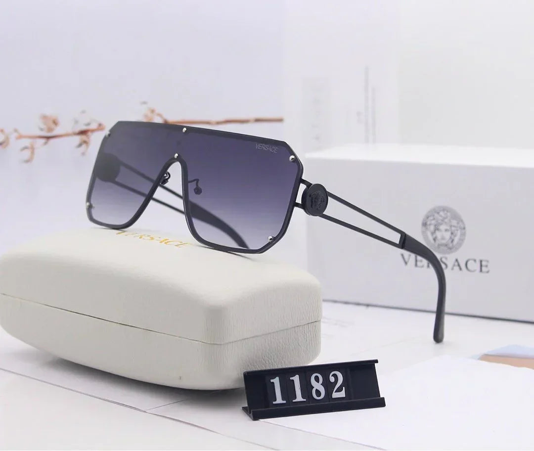 Lunettes de soleil tendance — 1181