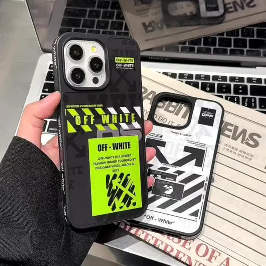 Capa para iPhone OW Streetwear preta ou branca