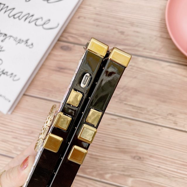 حافظة سامسونج "داون"