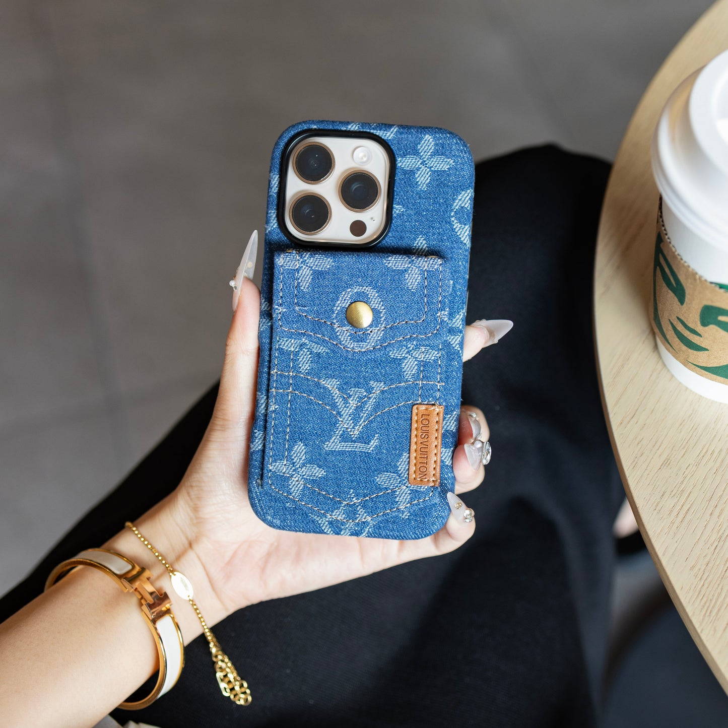 New Classic Luxury Card Holder Phone Case 06