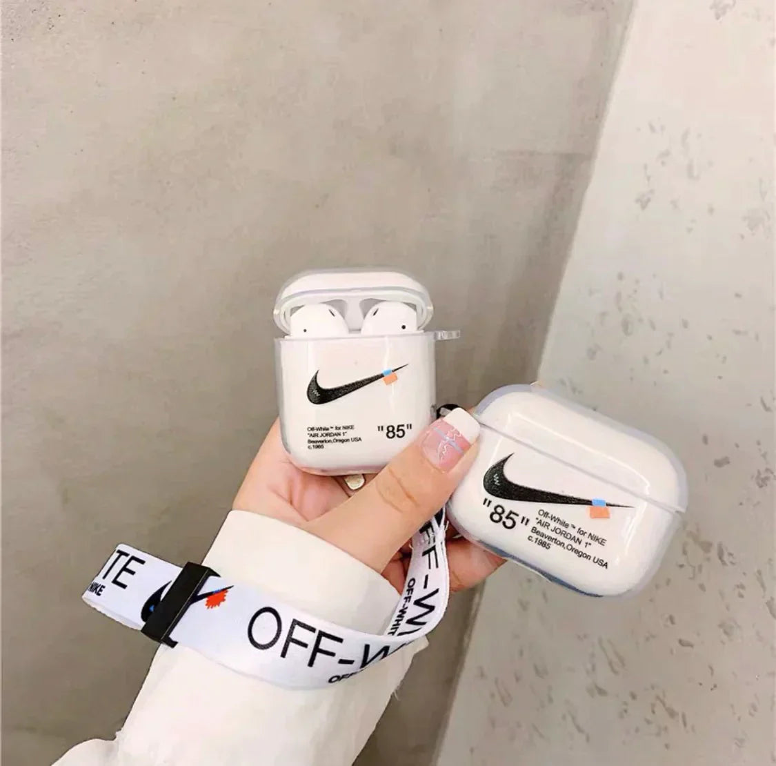 Nike törtfehér AirPod-tokok