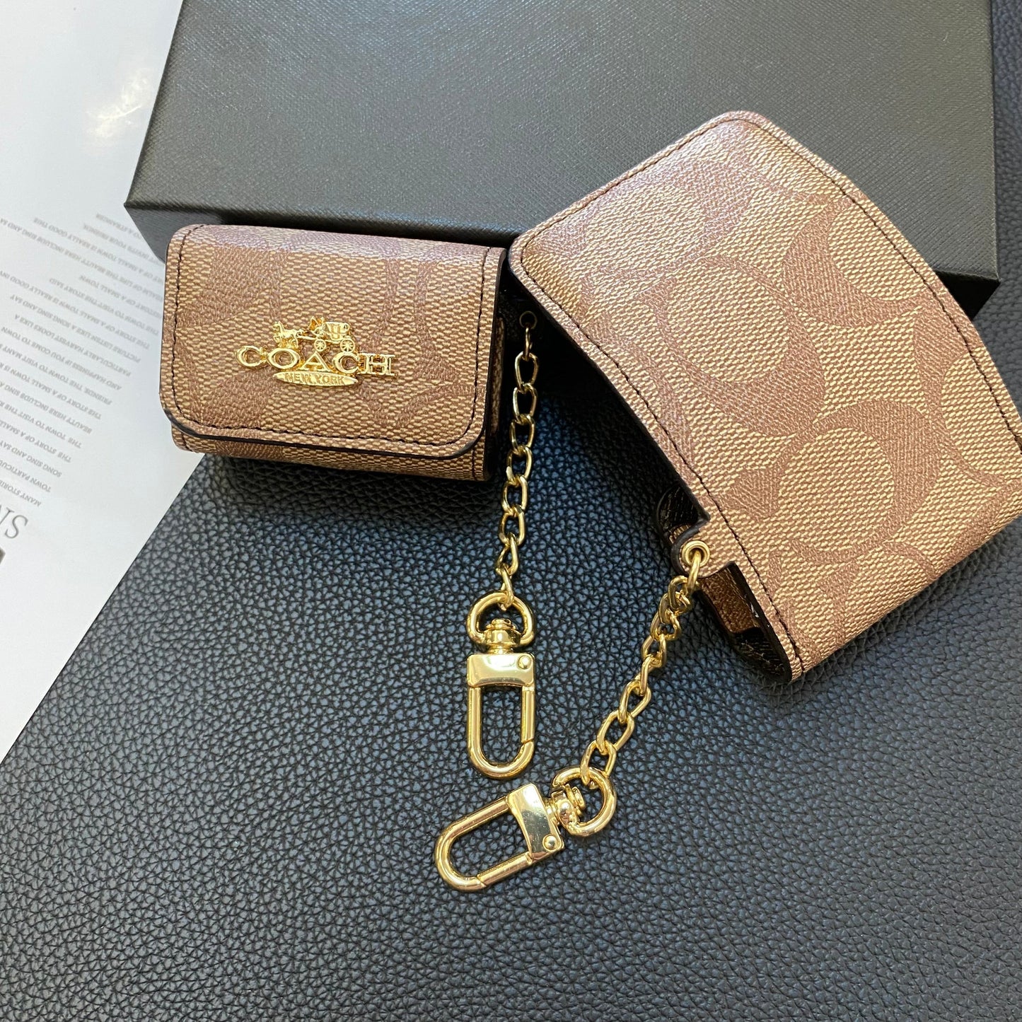 Luxury Coach AirPods Pro-deksler Lysebrun- LGK240425