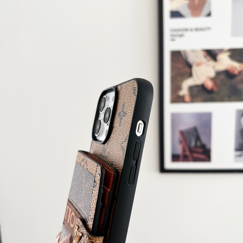 Lou Card Bag Chain Klassiskt brunt iPhonefodral