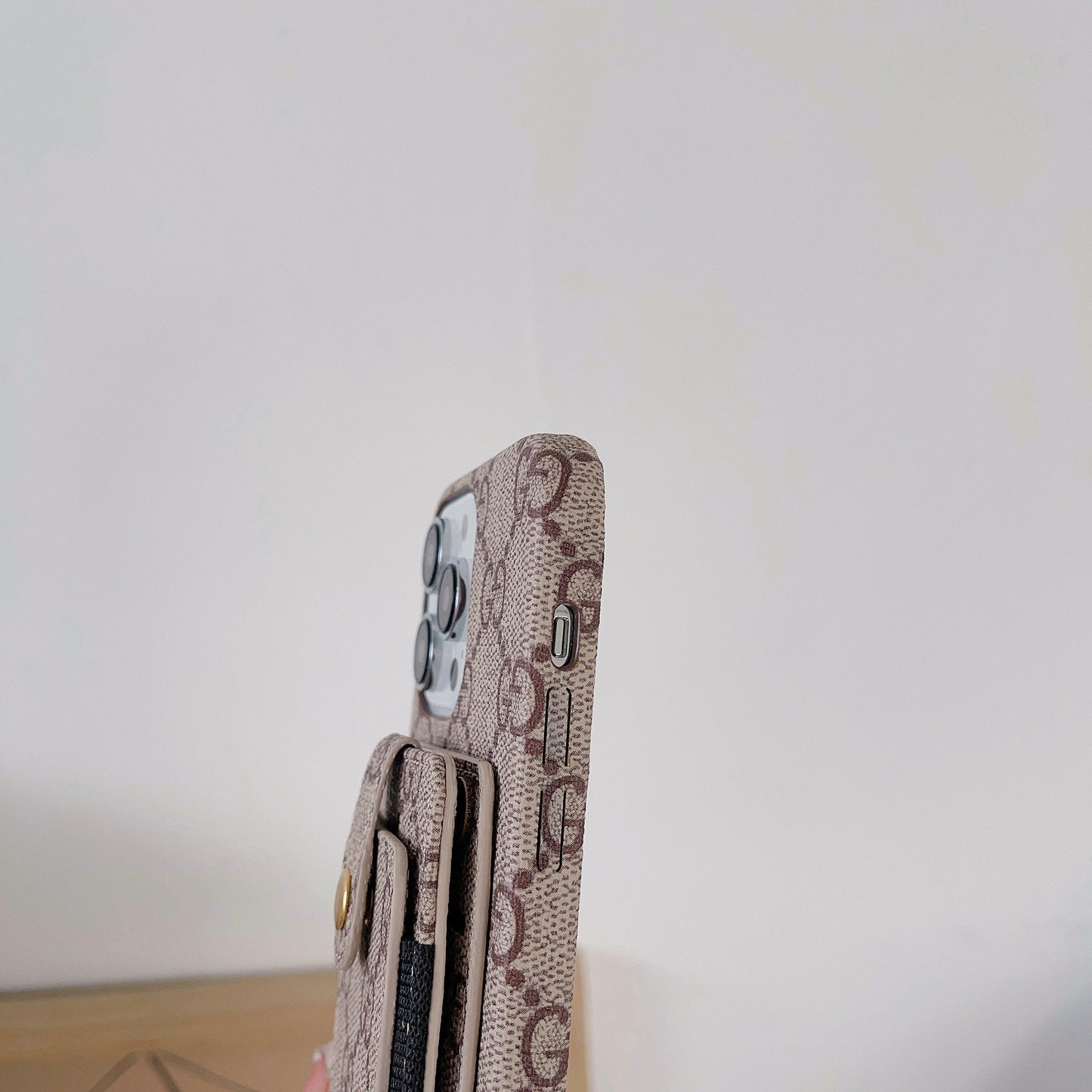 IPhone-Hülle mit GG-Kartenhalter