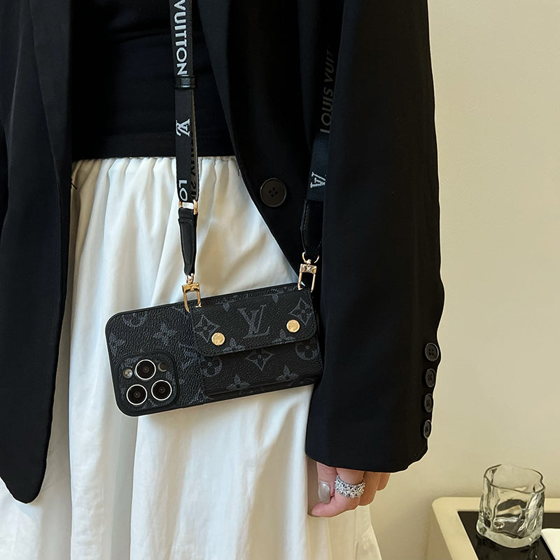 Lou Card Bag Chain Svart iPhonefodral