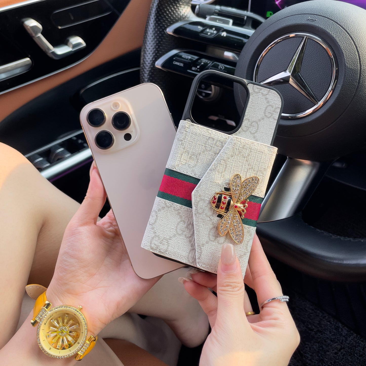 GG Advanced Crossbody iPhone -kotelo korttitaskulla & Olkahihna